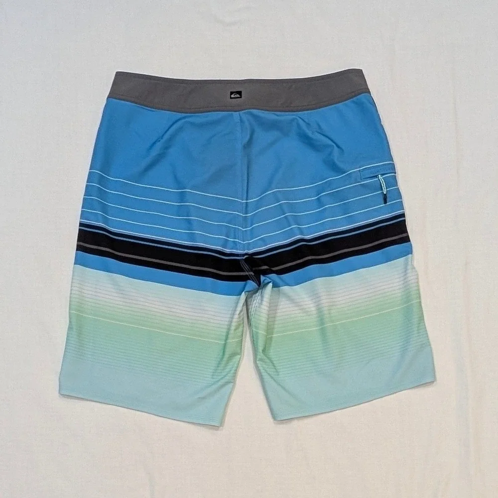 Quiksilver board shorts